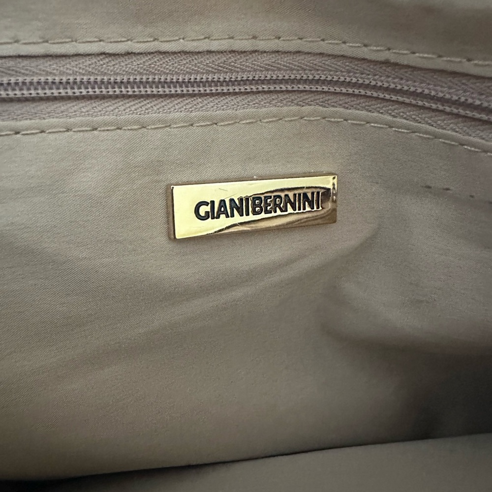 GIANI BERNINI Turnlock Glazed Dome Crossbody Leather Satchel, Wine - Picture 13 of 14